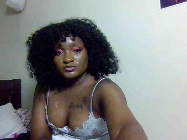 SweetKimmie webcam