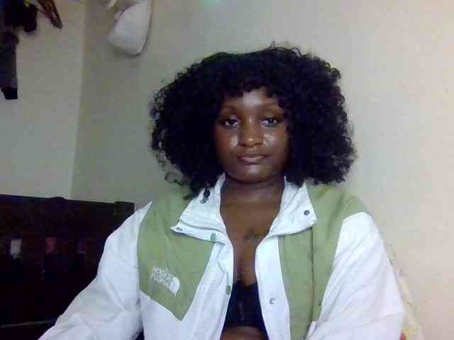 SweetKimmie webcam