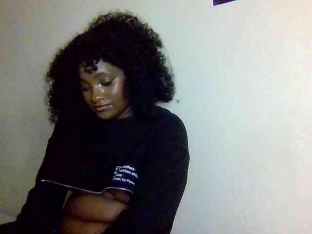 SweetKimmie webcam