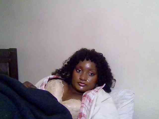 SweetKimmie webcam