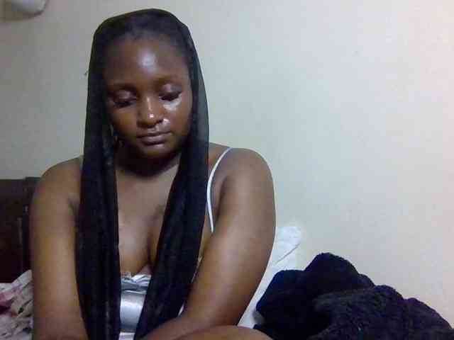 SweetKimmie webcam
