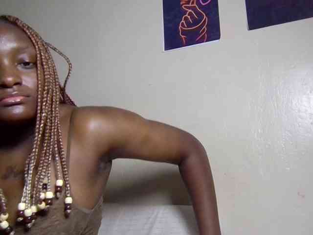 SweetKimmie webcam