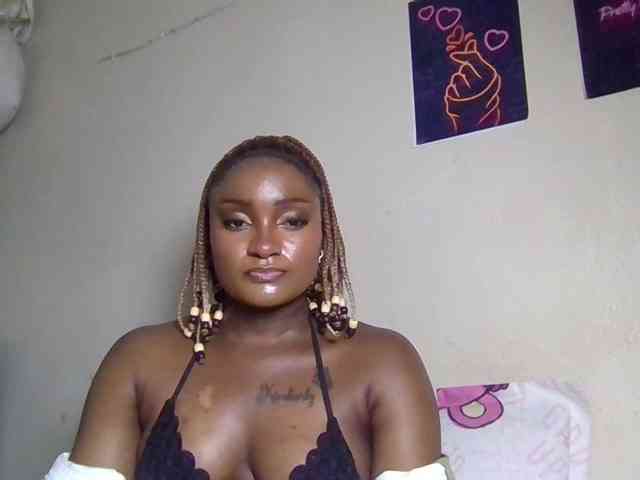 SweetKimmie webcam