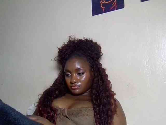 SweetKimmie webcam