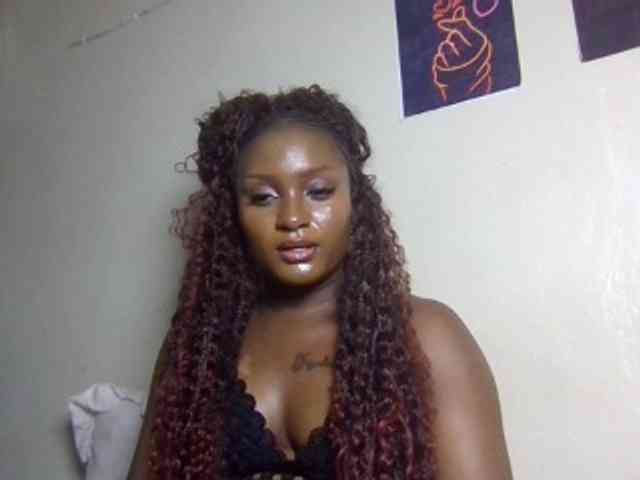 SweetKimmie webcam