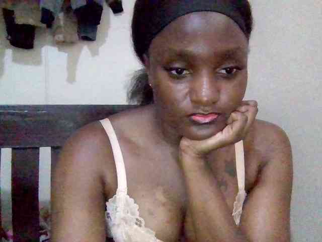 SweetKimmie webcam