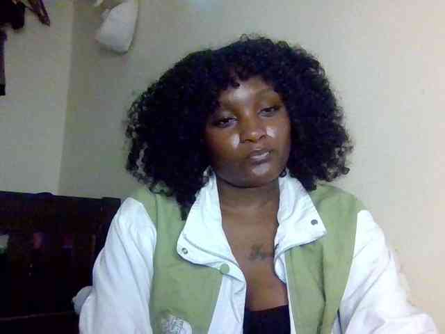 SweetKimmie webcam
