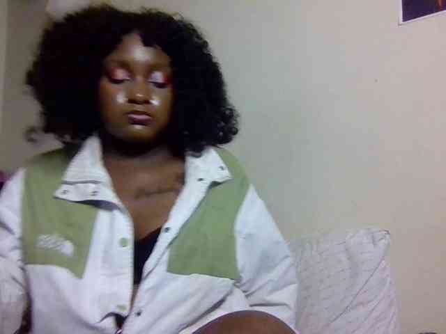 SweetKimmie webcam