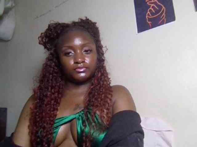 SweetKimmie webcam