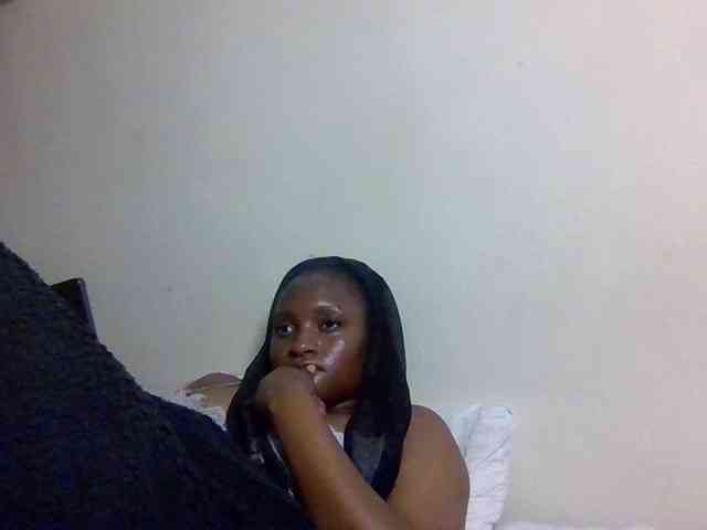 SweetKimmie webcam