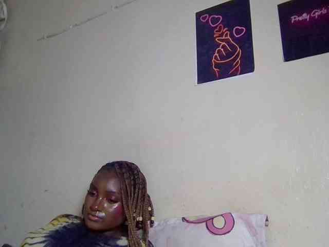 SweetKimmie webcam