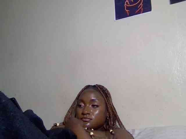 SweetKimmie webcam
