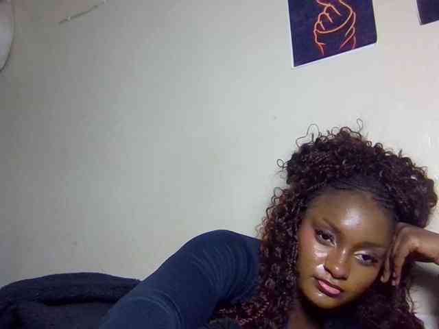 SweetKimmie webcam