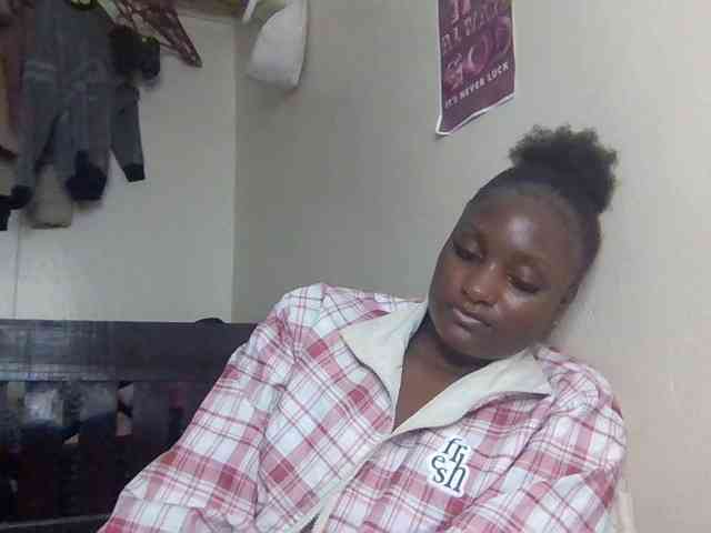 SweetKimmie webcam