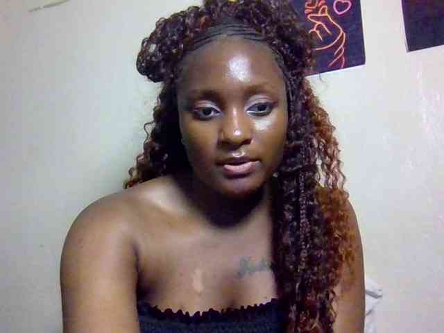 SweetKimmie webcam