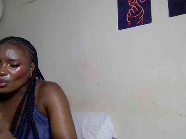 SweetKimmie webcam