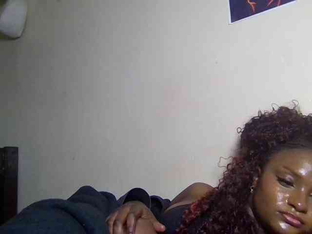 SweetKimmie webcam