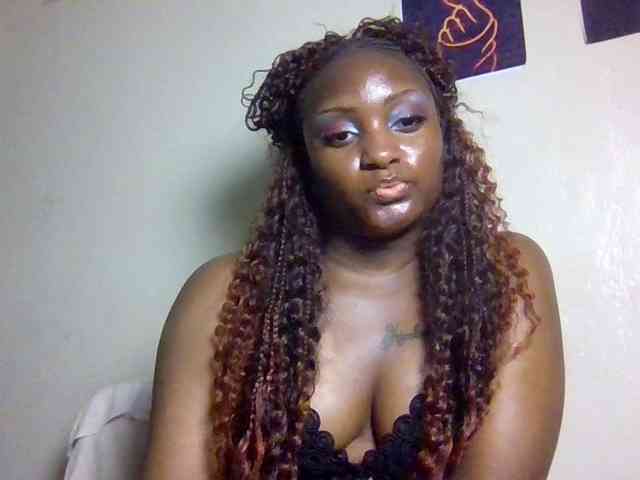 SweetKimmie webcam