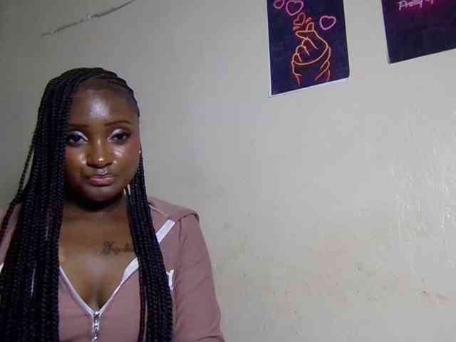 SweetKimmie webcam
