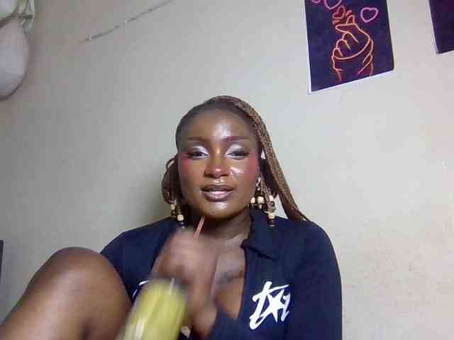 SweetKimmie webcam