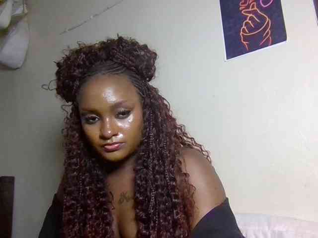 SweetKimmie webcam