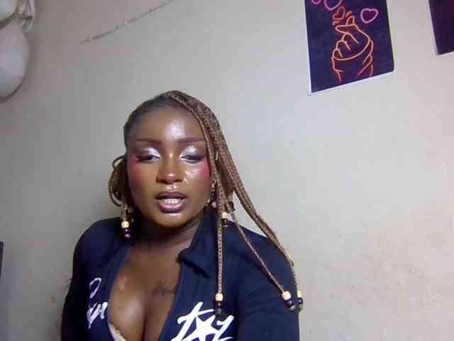 SweetKimmie webcam