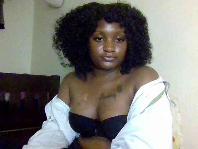 SweetKimmie webcam