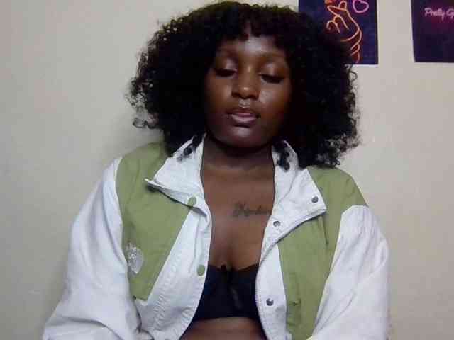 SweetKimmie webcam
