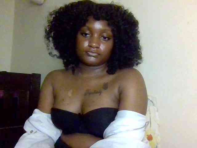 SweetKimmie webcam