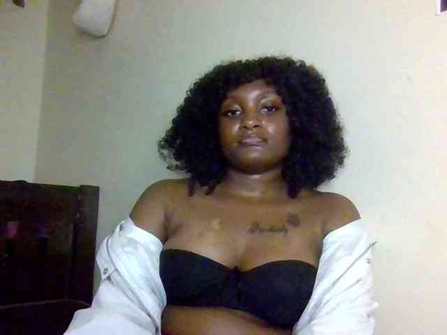SweetKimmie webcam