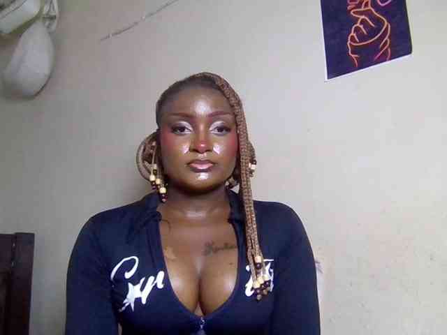 SweetKimmie webcam