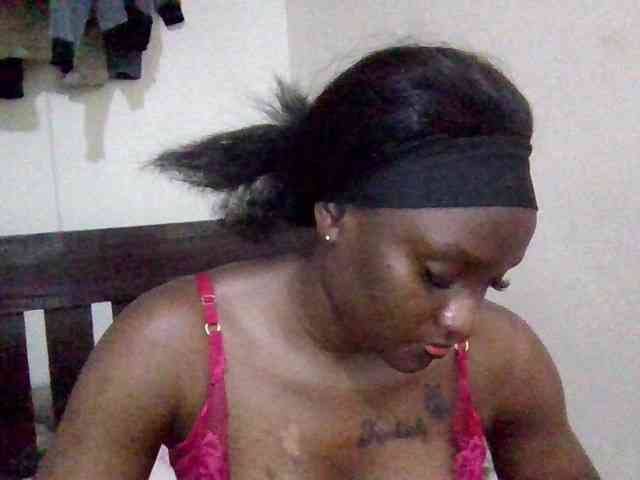 SweetKimmie webcam