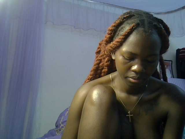 Sweetgurl2 live cam on BongaCams
