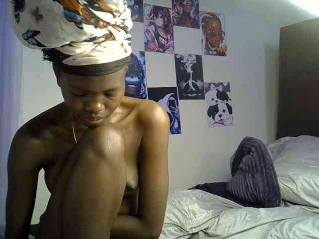 Sweetgurl2 Live Webcam on BongaCams