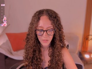 ChloeMoreti Porn Show