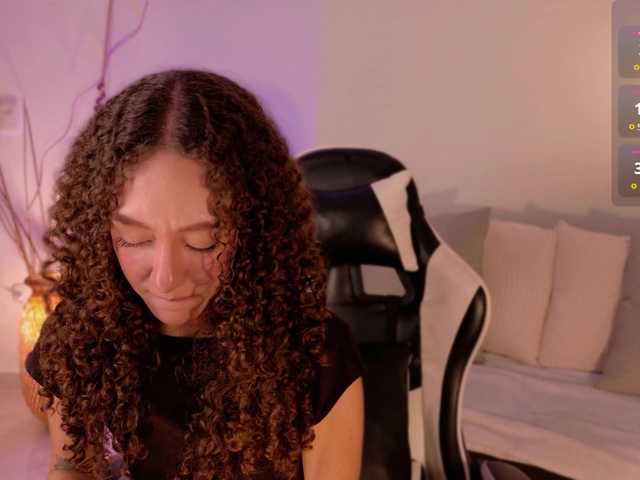 ChloeMoreti live cam on BongaCams