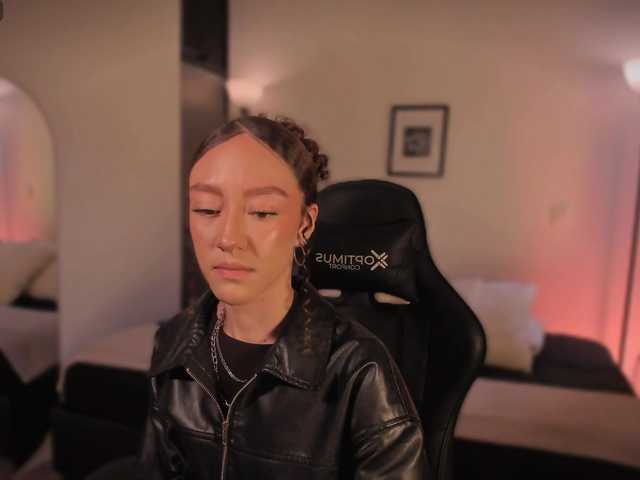 ChloeMoreti live cam on BongaCams