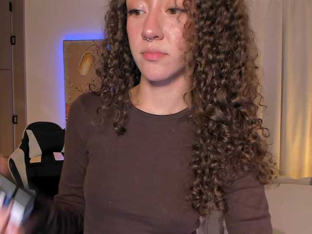 ChloeMoreti live cam on BongaCams