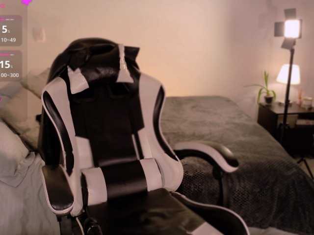 ChloeMoreti live cam on BongaCams