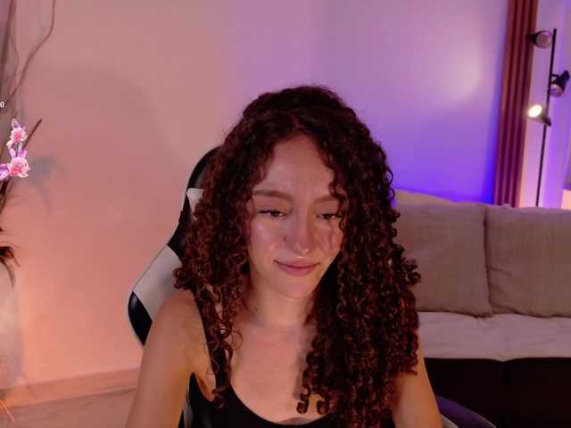 ChloeMoreti's BongaCams show and profile