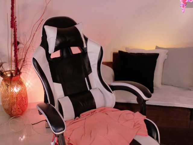 ChloeMoreti