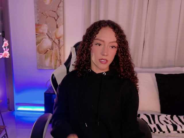 ChloeMoreti live cam on BongaCams