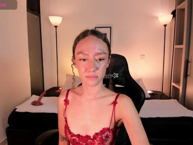 ChloeMoreti live cam on BongaCams