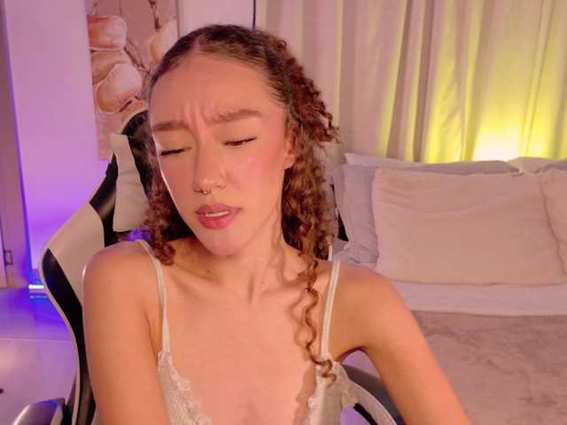 ChloeMoreti