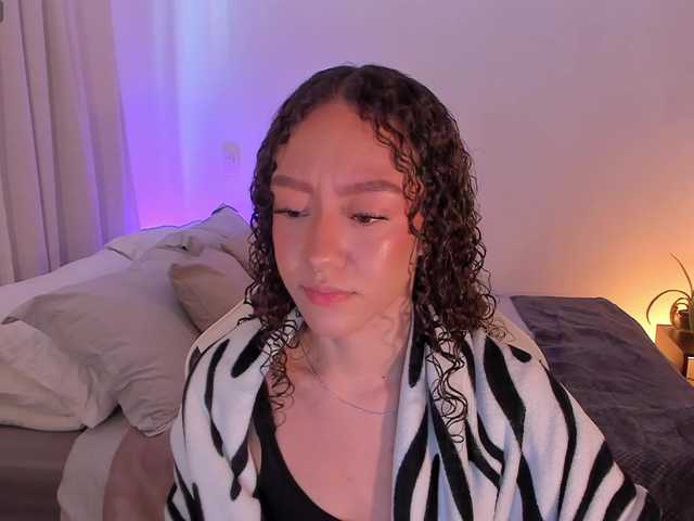 ChloeMoreti live cam on BongaCams