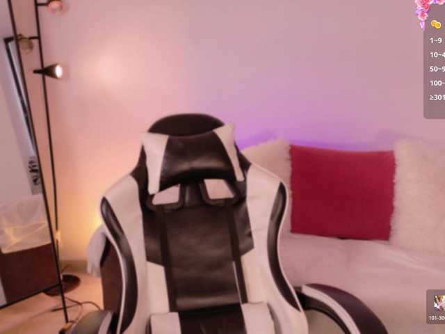 ChloeMoreti live cam on BongaCams