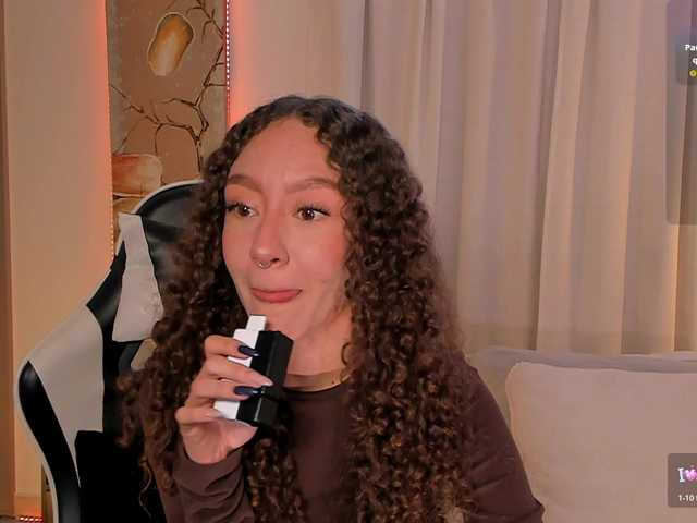 ChloeMoreti live cam on BongaCams