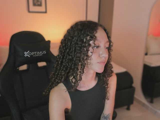 ChloeMoreti