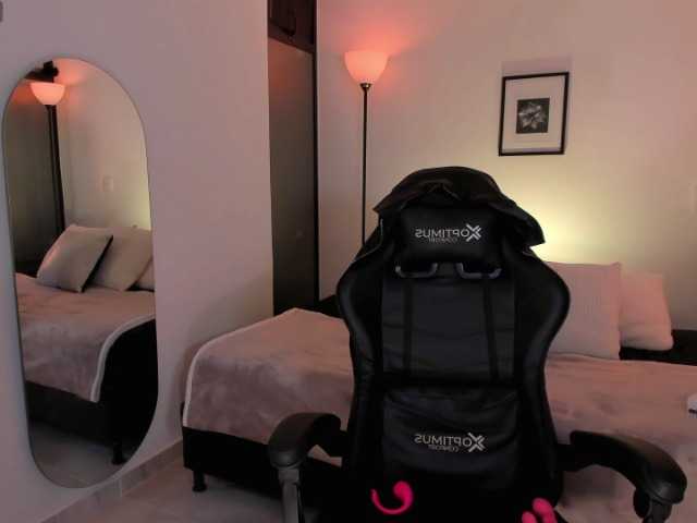 ChloeMoreti