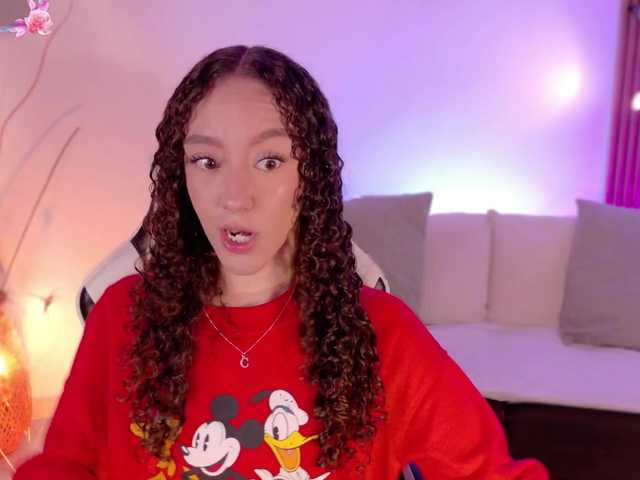 ChloeMoreti, 21 y/o - Live Cam on BongaCams